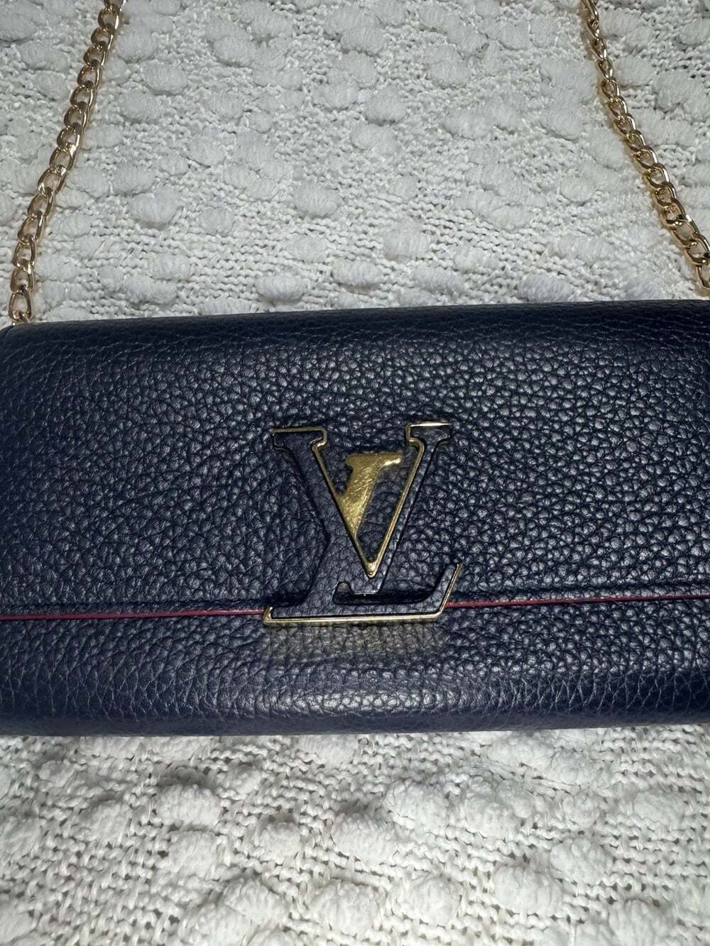 Louis Vuitton Capucines Wallet on Chain Navy Blue Taurillon Leather Gold W/Dustb - Picture 2 of 12